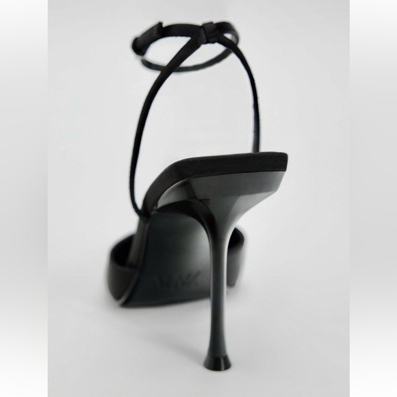 Zara NWT black satin fabric round toe ankle strap side buckle closed toe heels - Picture 4 of 8